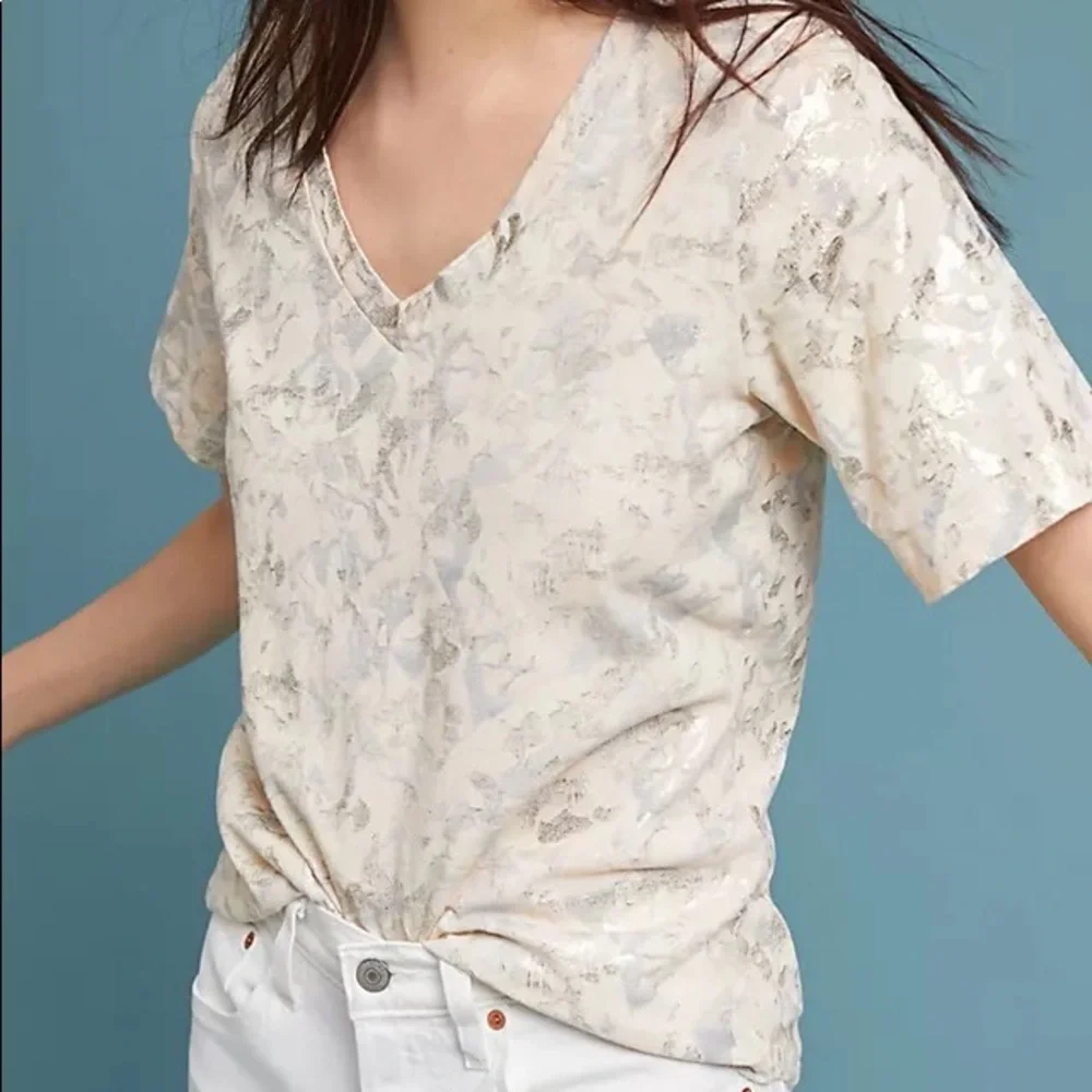 Sol Angeles x Anthropologie gold foiled floral v-neck t-shirt size XS
